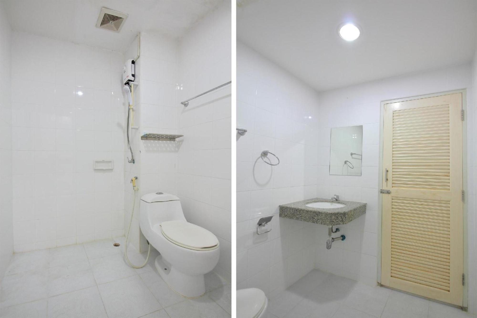Super Oyo 498 Ladawan Villa Bangkok Luaran gambar